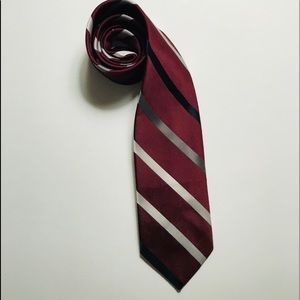 Allyn St. George Tie